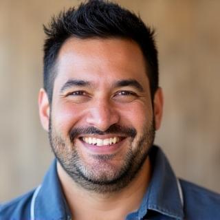 Carlos Reyes woodcraft and sustainability expert